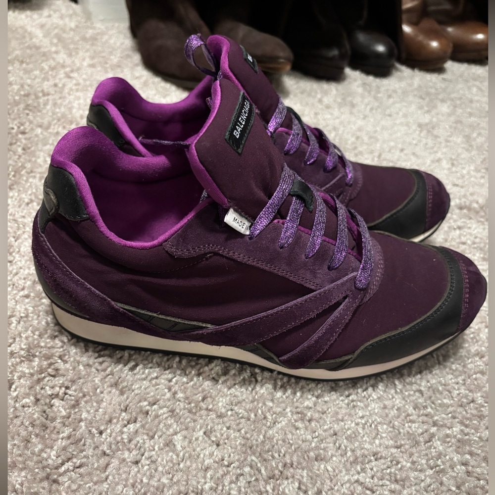 LAST CHANCE Balenciaga Women's Dark Purple leather and suede Sneakers